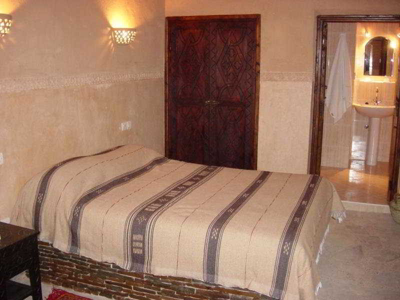 Отель Kasbah Imdoukal Nkob Экстерьер фото